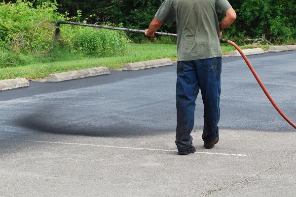 Lot Sealcoating in Napa